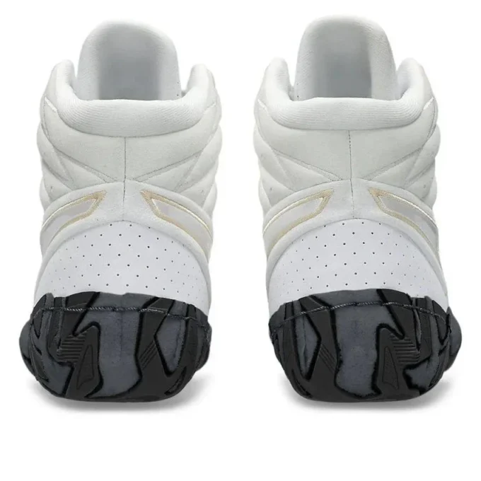 Aggressor 6 “Bianco Champagne”