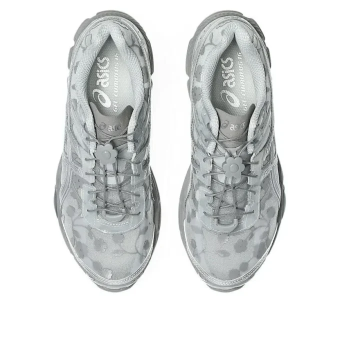 Asics x Cecilie Bahnsen Gel-Cumulus 16 “Grigio ghiacciaio argento puro”