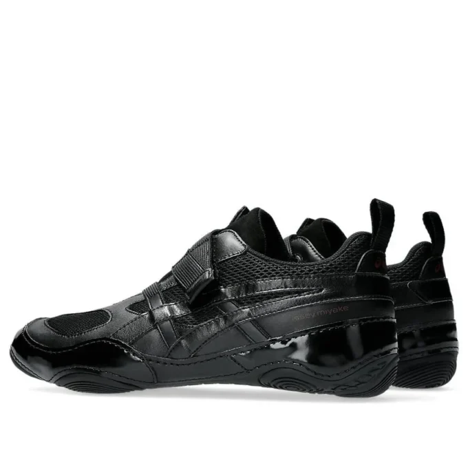 Asics x Issey Miyake Hyper Taping “Nero”