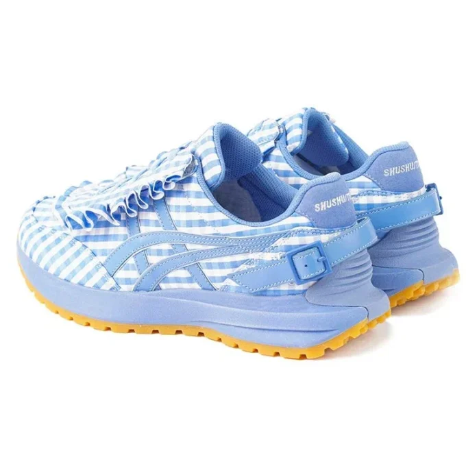 Asics x SHUSHU/TONG svela le scarpe “Light Blue”