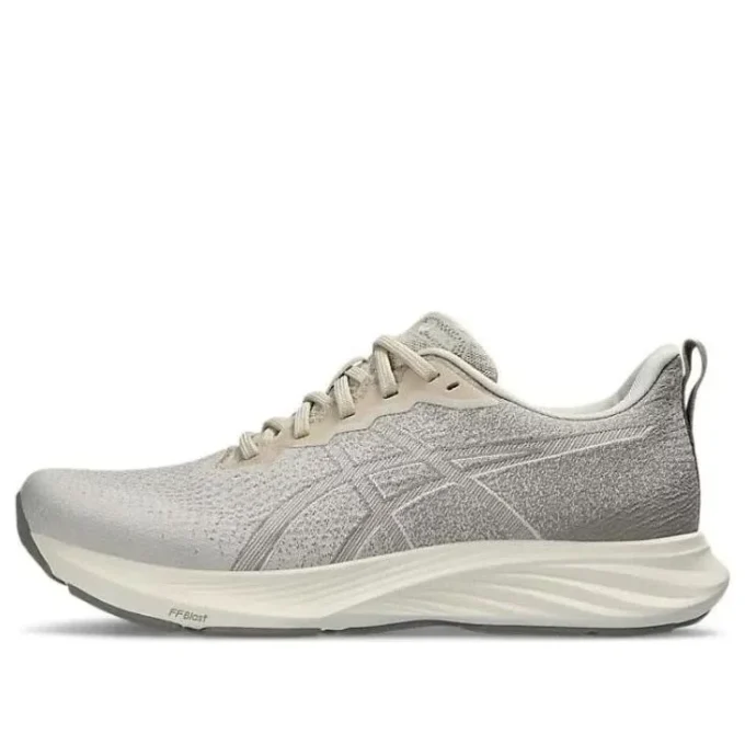 Dynablast 4 “Oatmeal Moonrock”