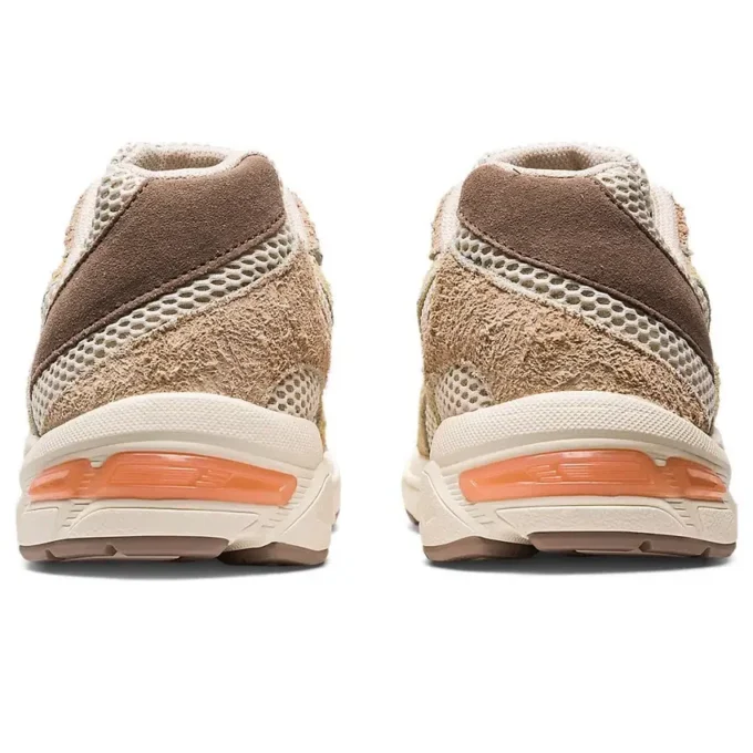 GEL-1130 “Birch Sand Peach”