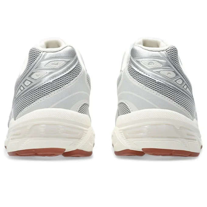 GEL-1130 “Cloud Grey Gum”