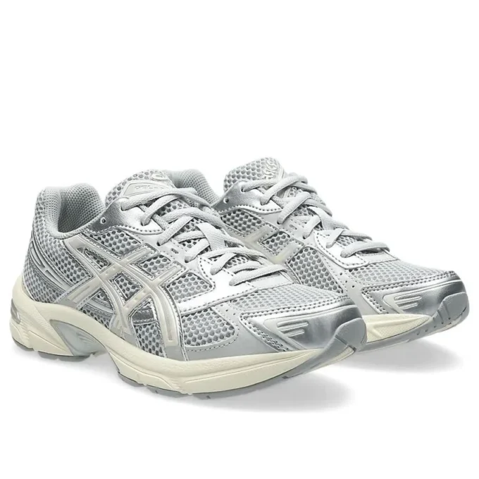GEL-1130 “Cloud Grey Oatmeal”