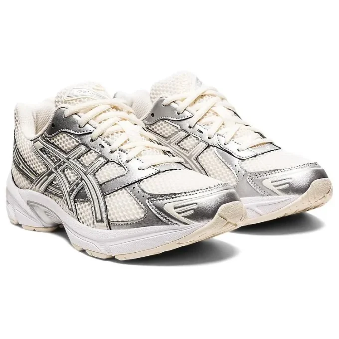 GEL-1130 “Cream Pure Silver”