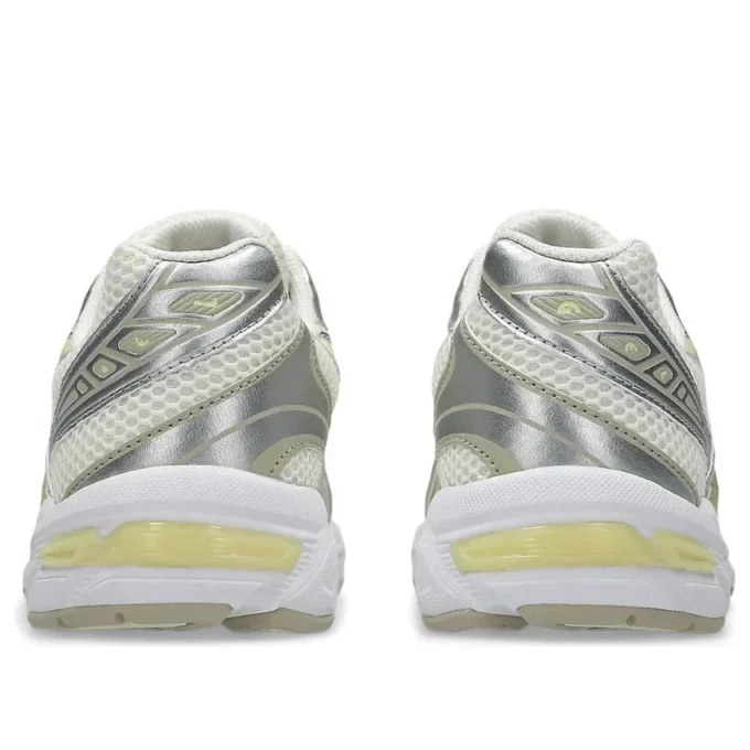 GEL-1130 “Cream Pure Silver”