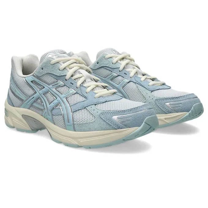 GEL-1130 “Icy Blue White”