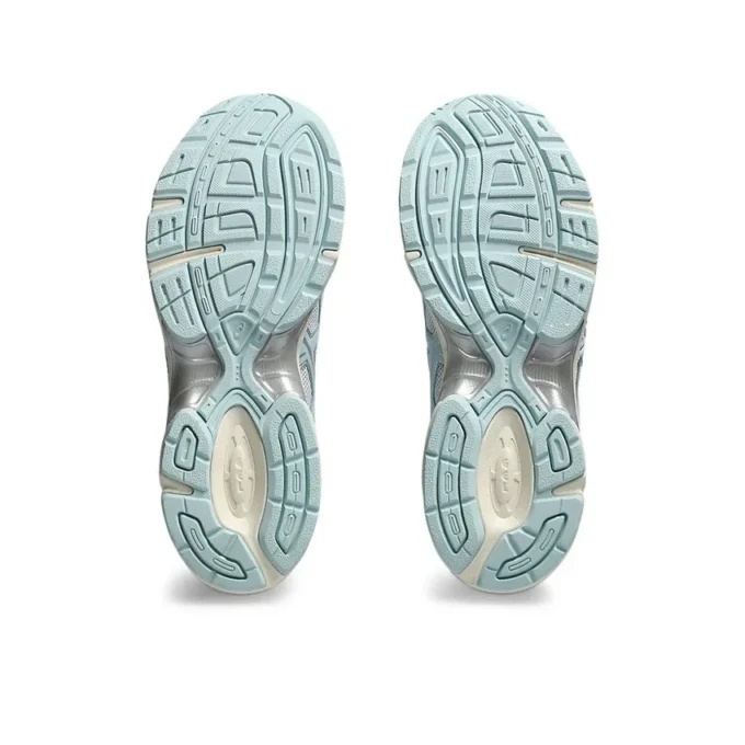 GEL-1130 “Icy Blue White”