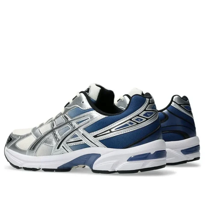 GEL-1130 “Metallic Silver Blue”