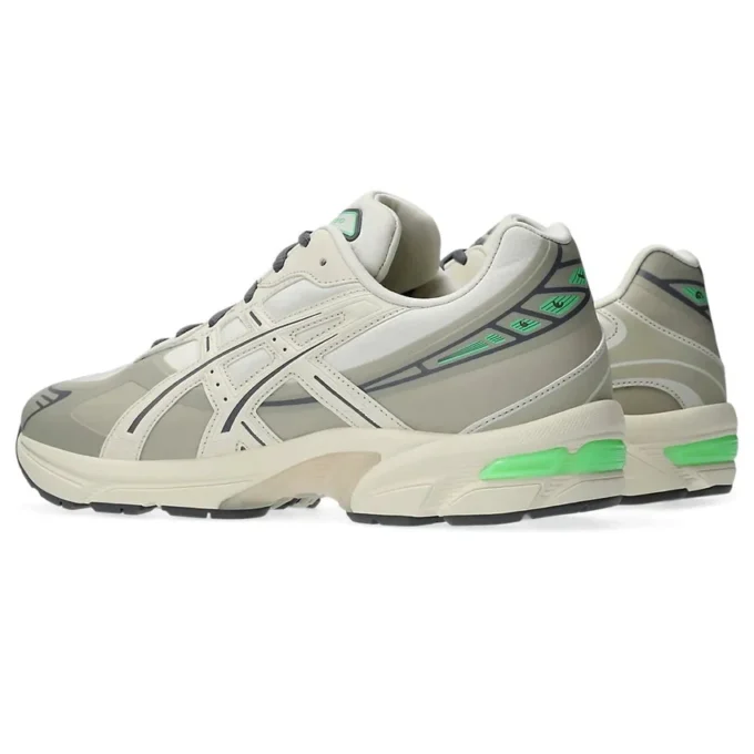 GEL-1130 NS “Cream Carbon”