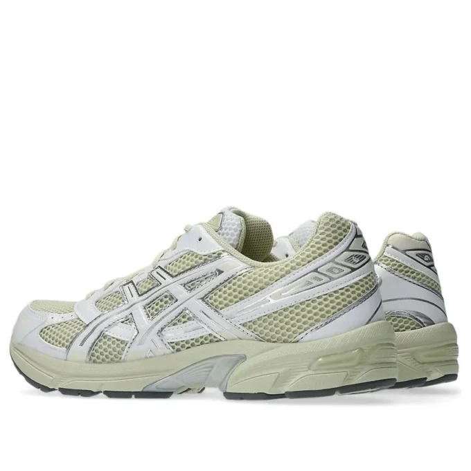GEL-1130 “Oyster White”