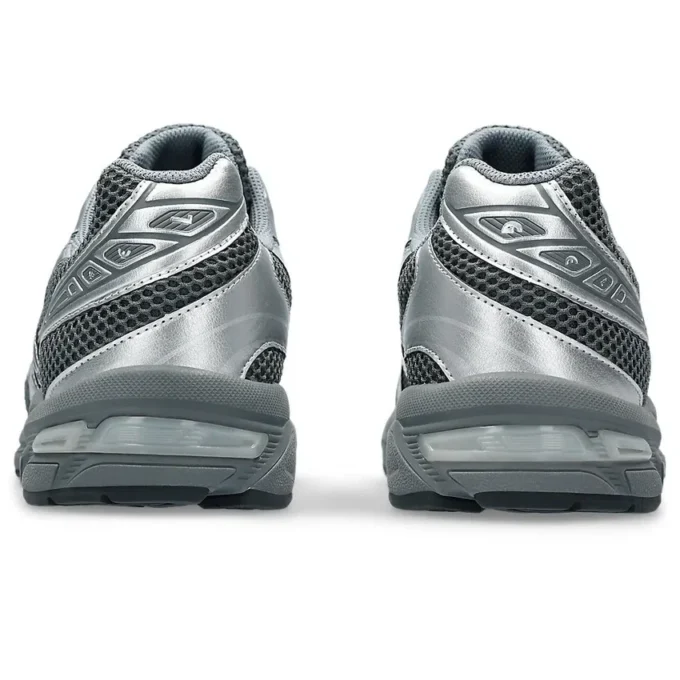 GEL-1130 “Steel Grey Pure Silver”
