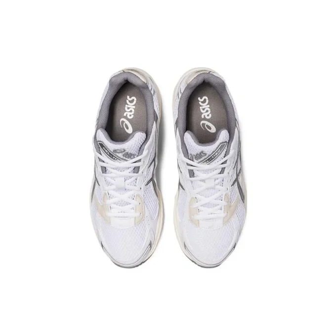 GEL-1130 “White Clay Grey”