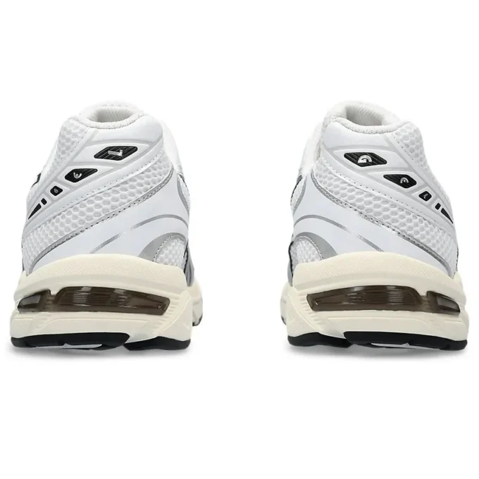 GEL-1130 “White Cloud Grey”
