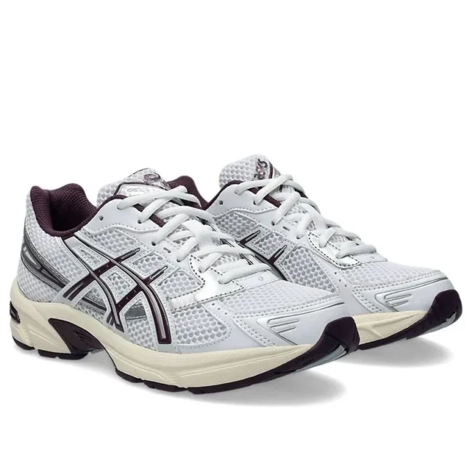 GEL-1130 “White Deep Plum”