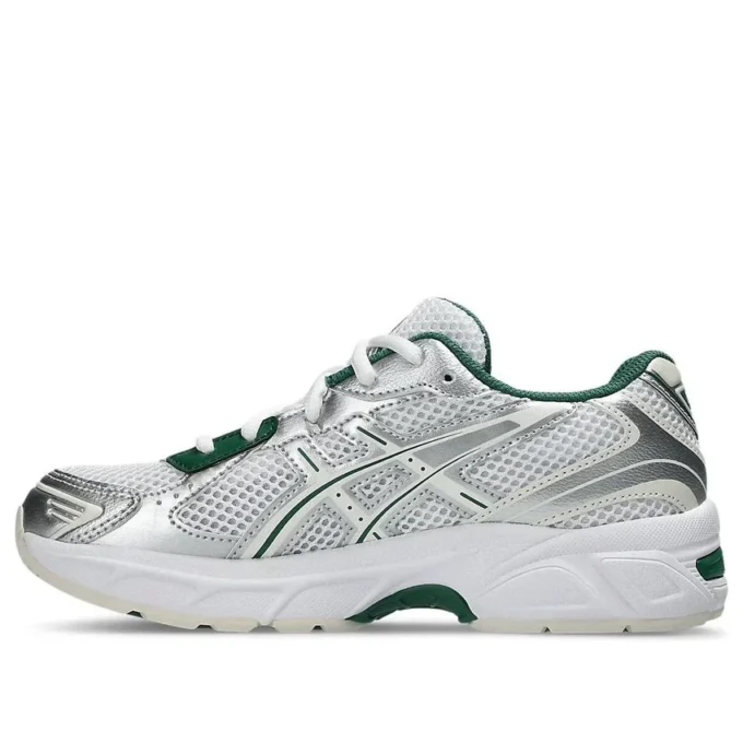 GEL-1130 “White Shamrock Green”