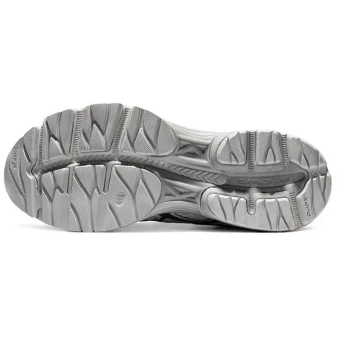 Gel-Flux 4 “Grey Black”