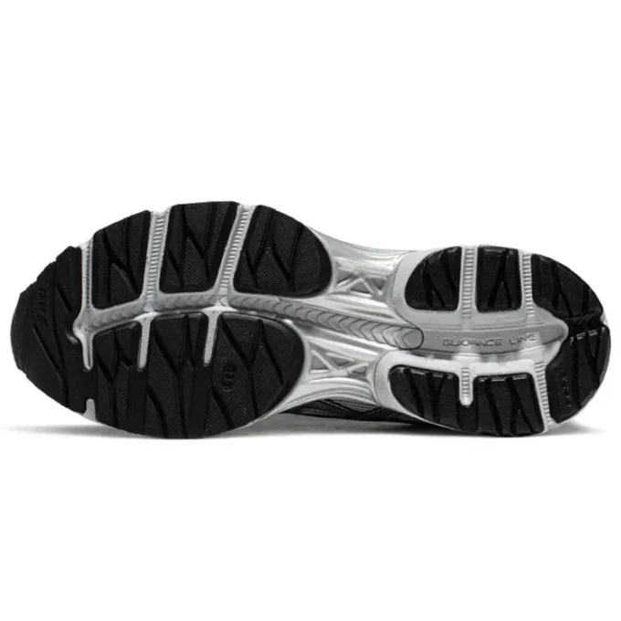 Gel-Flux 4 “Grey Silver”