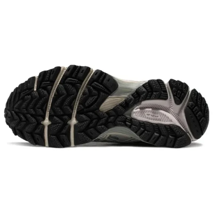 GEL-Kahana 8 “Silver Dark Grey”
