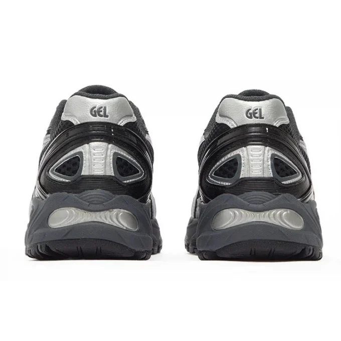 GEL-Kahana TR V4 “Carbon Black”