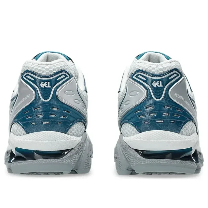 Gel-Kayano 14 “Grigio ghiacciaio”