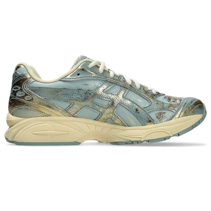 Gel-Kayano 14 “Oro puro/Muschio freddo”