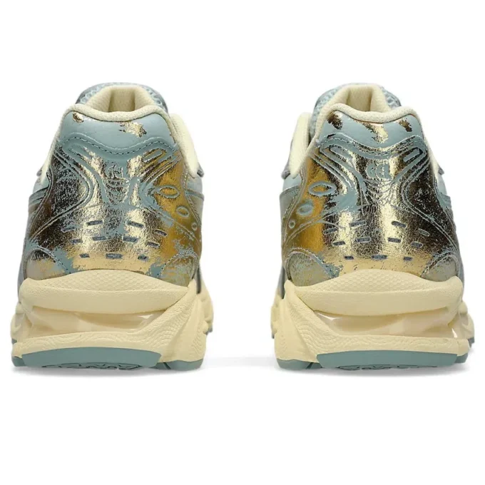 Gel-Kayano 14 “Oro puro/Muschio freddo”