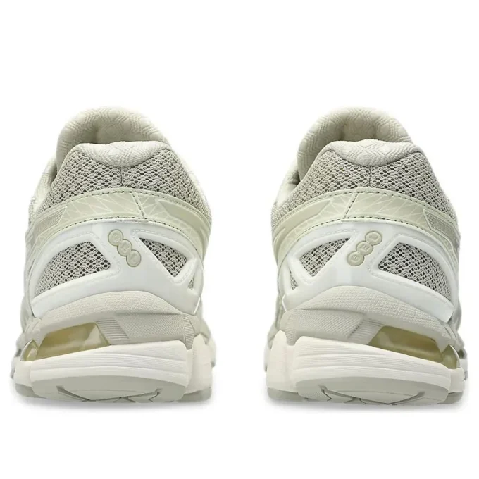 Gel-Kayano 20 “Fossil Cream”