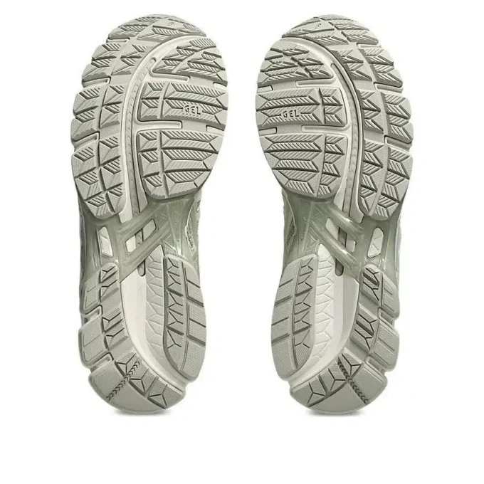 Gel-Kayano 20 “Fossil Cream”