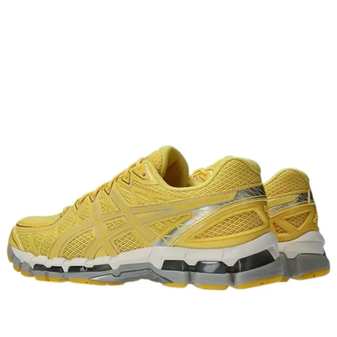 Gel-Kayano 20 “Giallo cromo crema di banana”