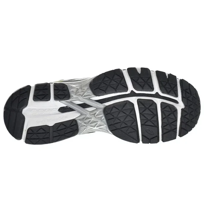 Gel-Kayano 22 “Silver Black Gold”