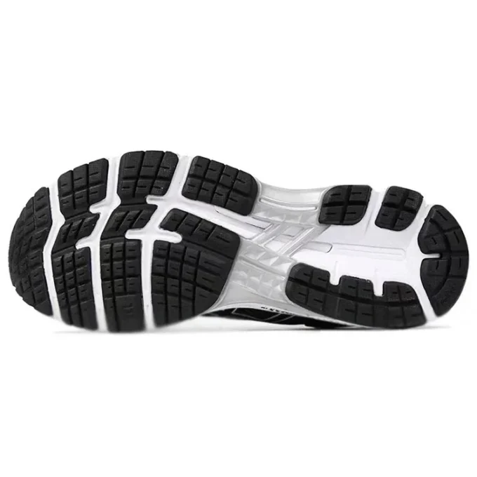 Gel-Kayano 26 “Black White”