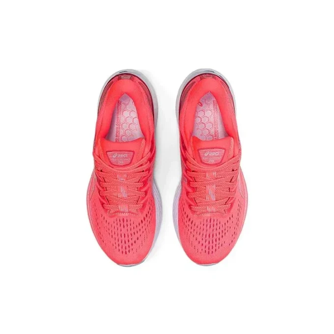 Gel-Kayano 28 “Blazing Coral”