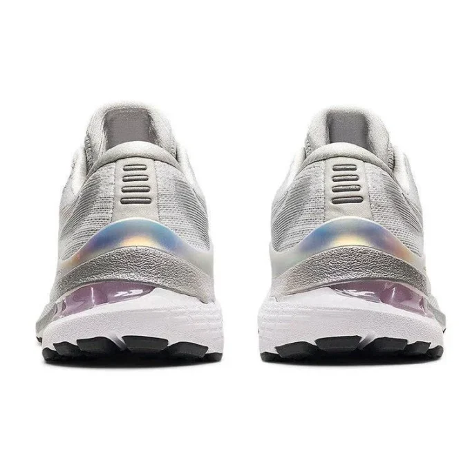 Gel-Kayano 28 “Platinum”