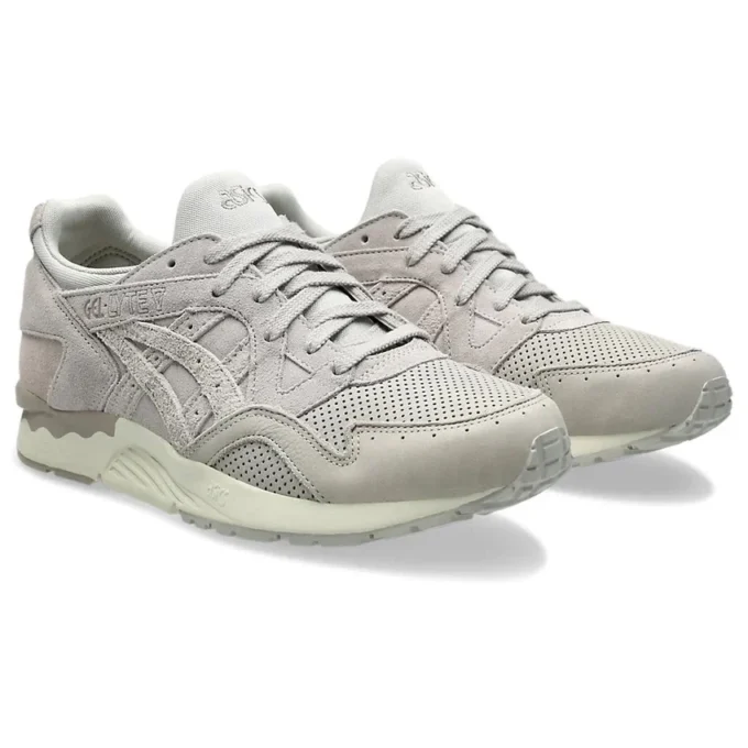 Gel-Lyte V “Oyster Grey Moonrock”