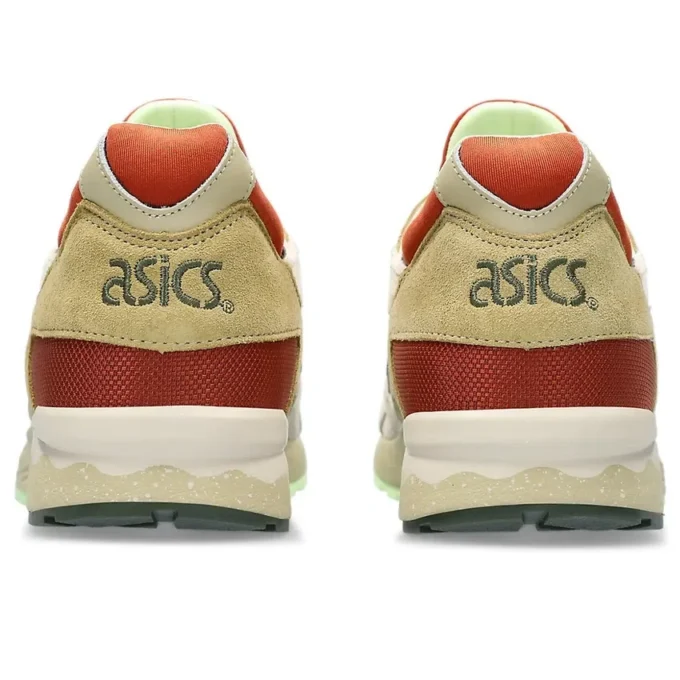 Gel-Lyte V “Retro Trail Cream Sand”