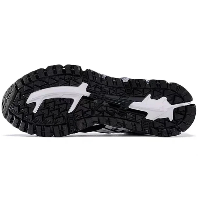 GEL-Nandi 360 “White Black”