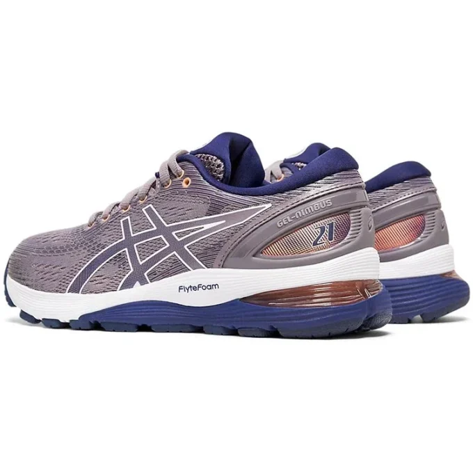 Gel-Nimbus 21 “Lavender Grey Dive Blue”