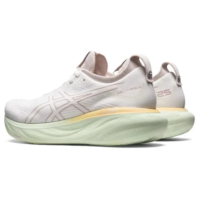 Gel-Nimbus 25 “Cream Fawn”