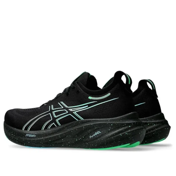 Gel-Nimbus 26 “Black Soothing Sea”