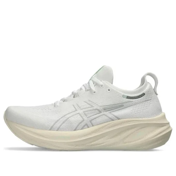 Gel-Nimbus 26 “Cream White”