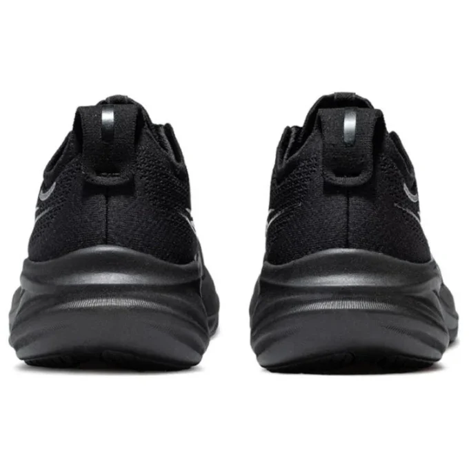Gel-Nimbus 26 Wide “Triple Black”