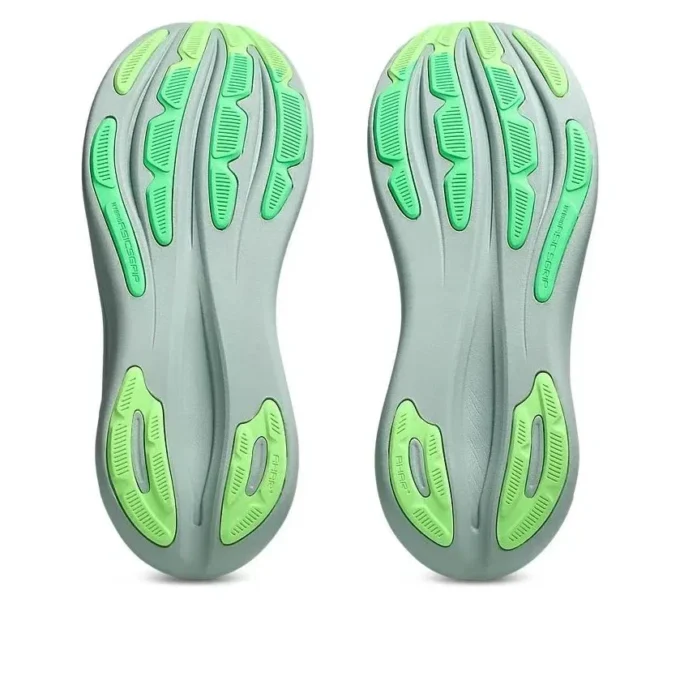Gel-Nimbus 28 2E Wide “Cold Moss Illuminate Green”