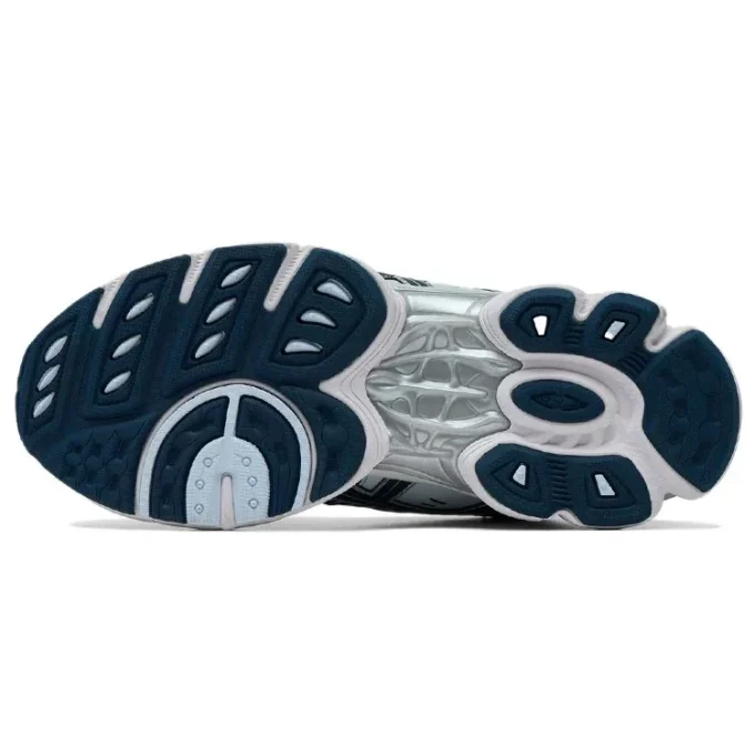 Gel-Nimbus 9 “Pure Silver French Blue”