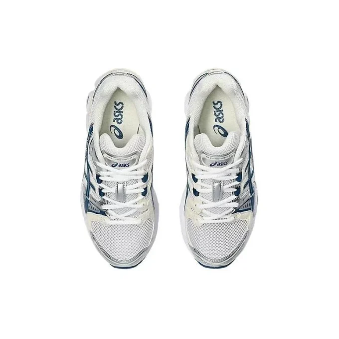 Gel-Nimbus 9 “White Light Indigo”