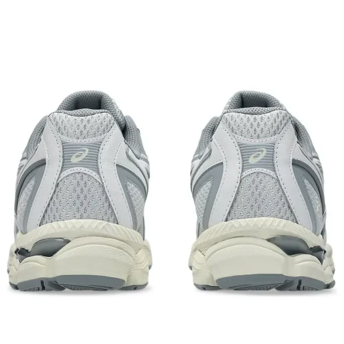 GEL-NYC 2055 “Grigio ghiacciaio e bianco”