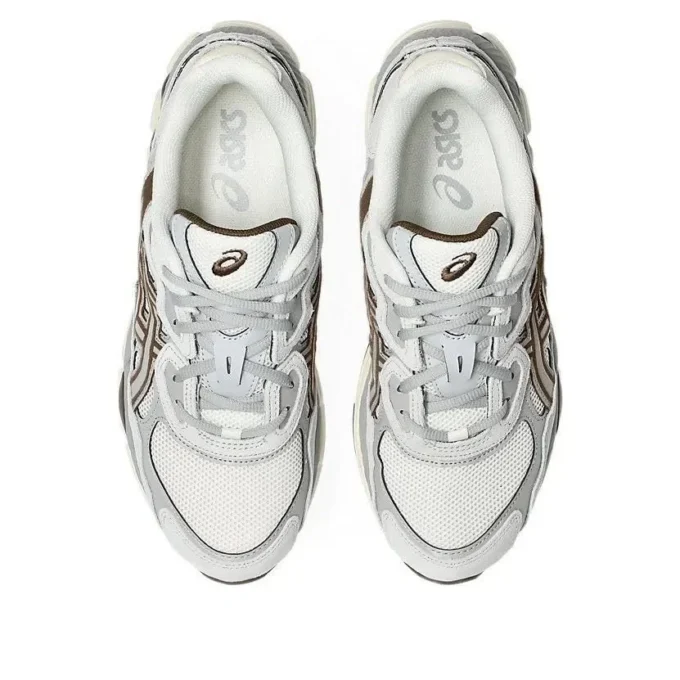 GEL-NYC “Cream Cement Grey”