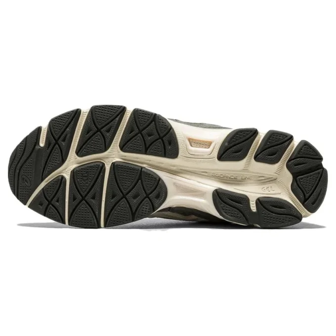 GEL-NYC “Graphite Grey Smoke Grey”