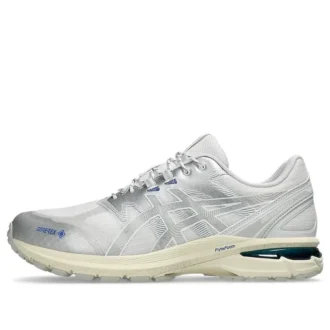Gel-Terrain Gore-Tex “White Pure Silver”