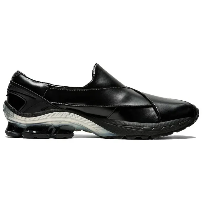 GmbH x GEL Chappal “Black”